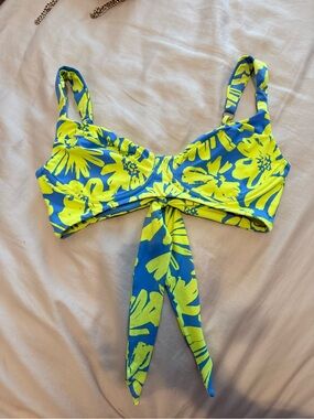 Maaji bikini top size large neon yellow and blue